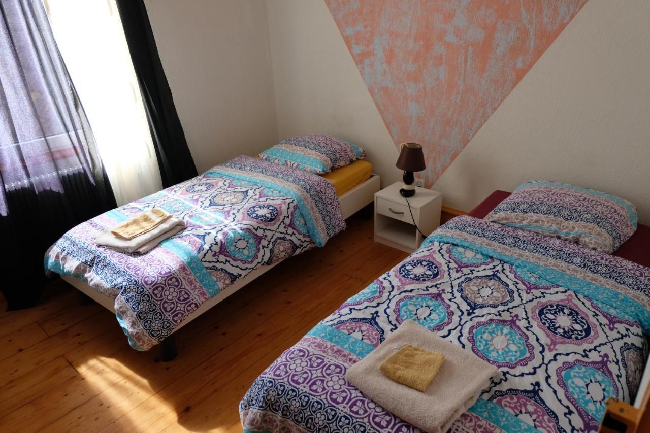 Hotel-Restaurant Don Pepe Kleinlutzel Екстериор снимка