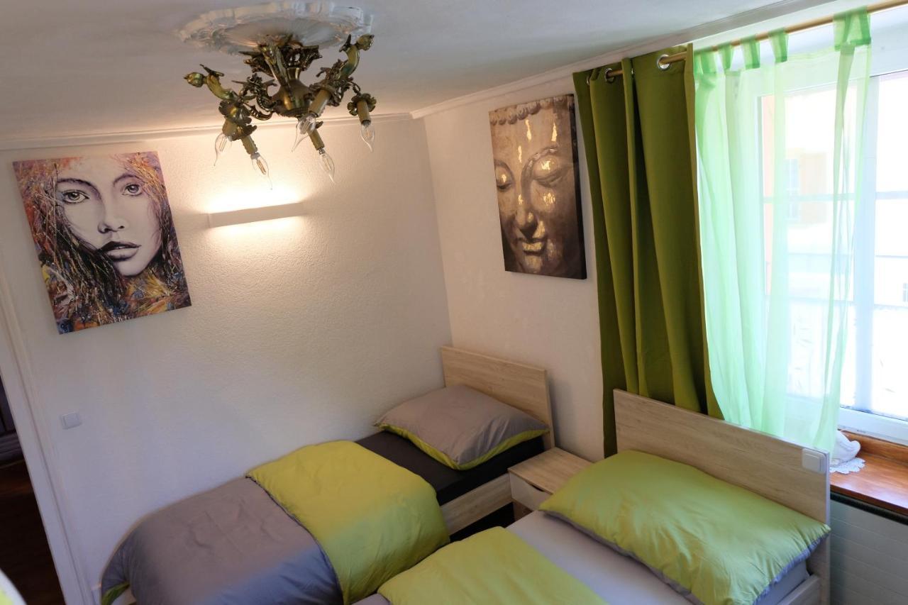 Hotel-Restaurant Don Pepe Kleinlutzel Екстериор снимка